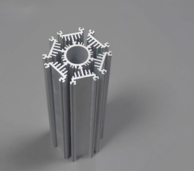 Aluminum alloy radiator